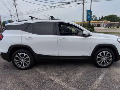 Used 2020 GMC Terrain SLT w/ Preferred Package AWD/4WD image 9