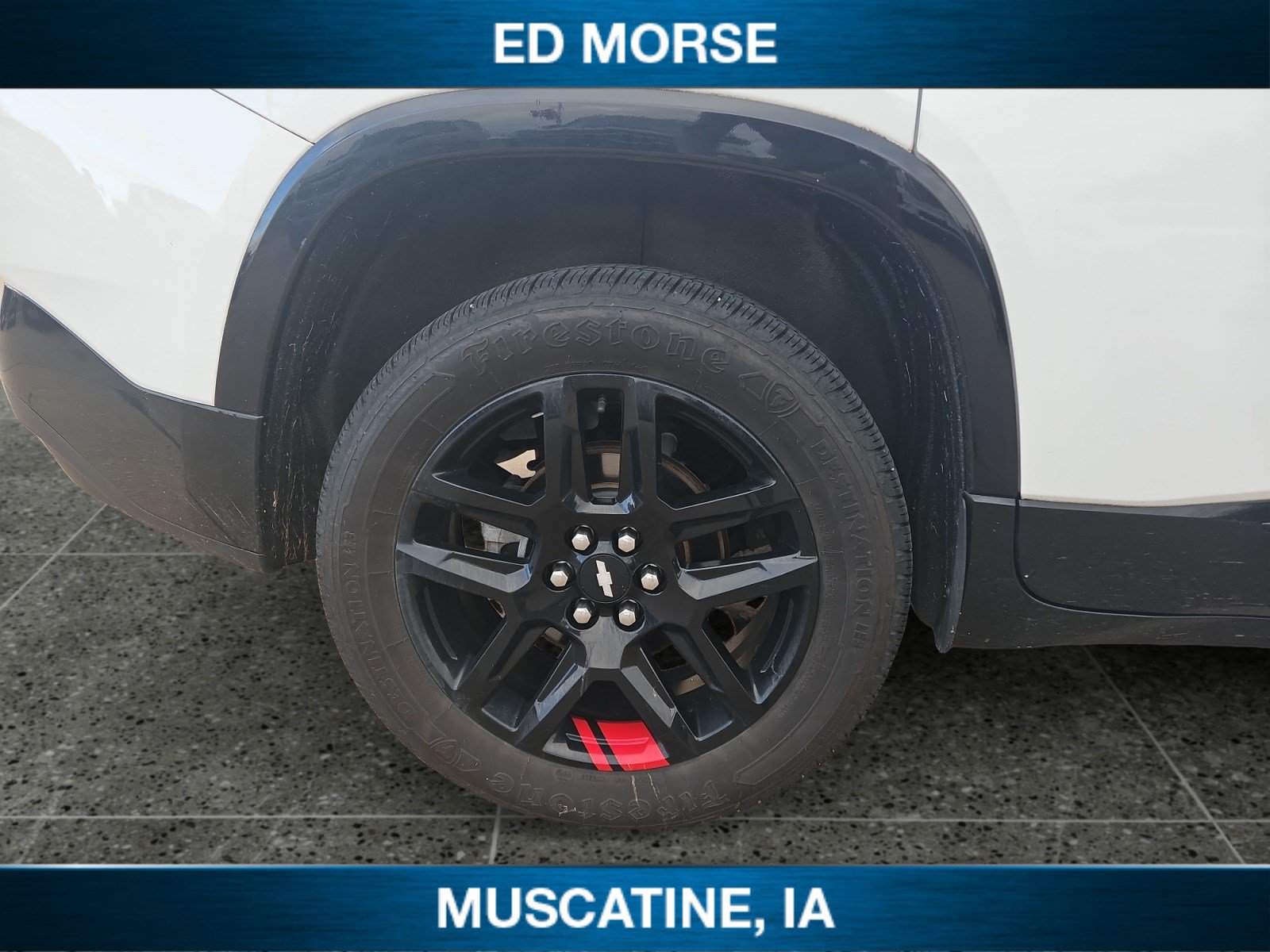 Used 2020 Chevrolet Traverse Premier w/ Redline Edition AWD/4WD image 11