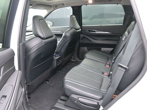 Used 2023 INFINITI QX60 Luxe w/ Cargo Package AWD/4WD image 10
