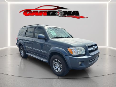 Used 2006 Toyota Sequoia SR5 RWD image 2