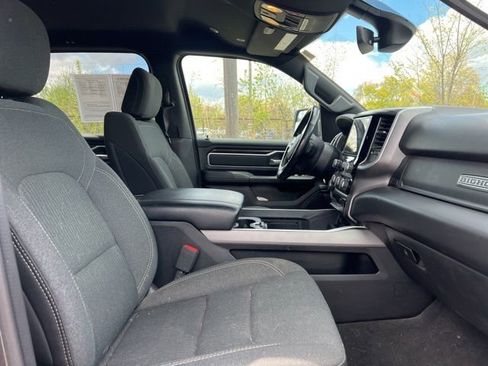 Used 2020 RAM 1500 Big Horn AWD/4WD image 10