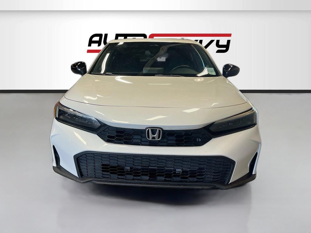 Used 2025 Honda Civic Sport image 2