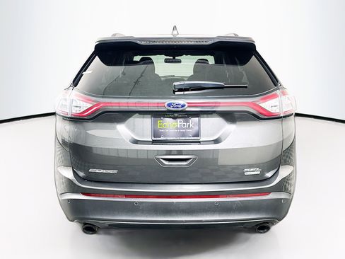 Used 2018 Ford Edge SEL w/ Equipment Group 201A FWD image 7