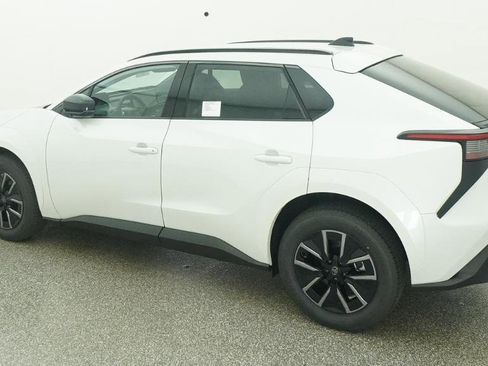 New 2026 Toyota bZ FWD image 34