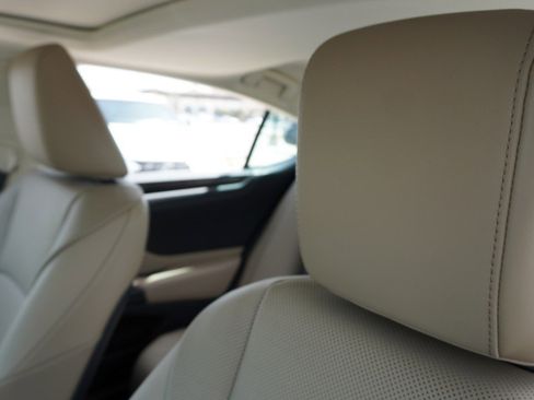 Used 2019 Lexus ES 350 w/ Premium Package image 23