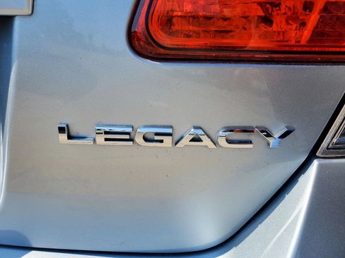Used 2012 Subaru Legacy 2.5i Premium AWD/4WD image 14