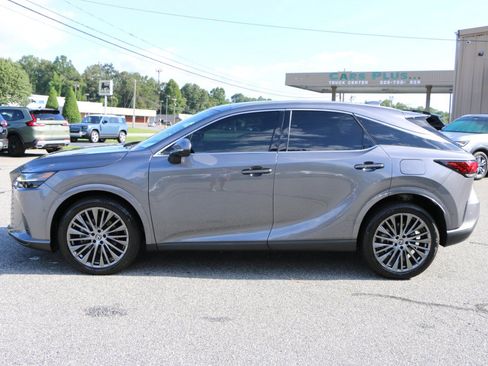 Used 2023 Lexus RX 350 FWD w/ Accessory Package image 2