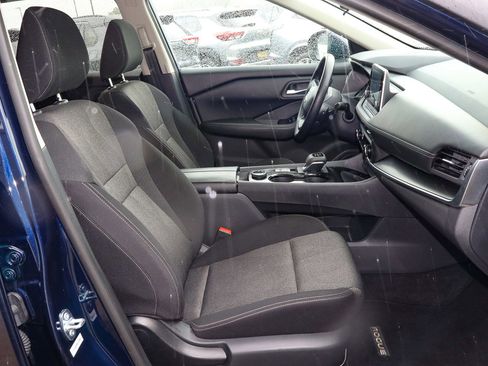 Used 2025 Nissan Rogue SV AWD/4WD image 21