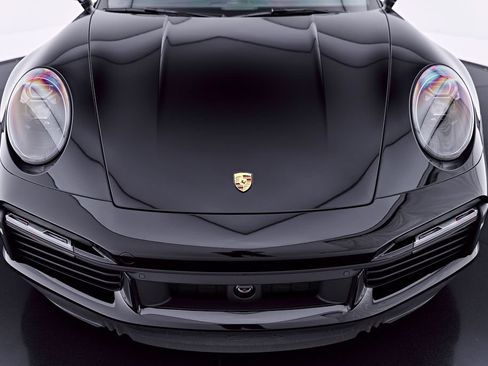 Used 2025 Porsche 911 Turbo S AWD/4WD image 19