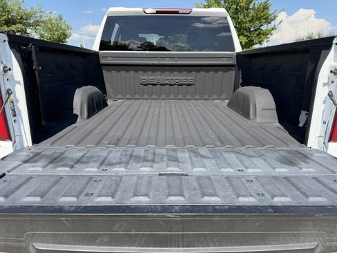 Used 2022 Chevrolet Silverado 1500 Custom Trail Boss w/ Realtree Special Edition AWD/4WD image 28