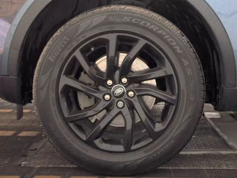 Used 2018 Land Rover Discovery Sport HSE AWD/4WD image 9