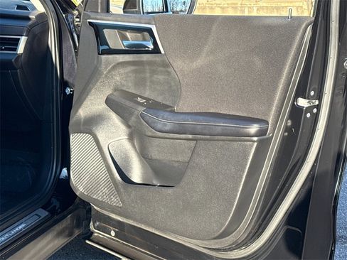 Used 2022 Mitsubishi Outlander ES image 11