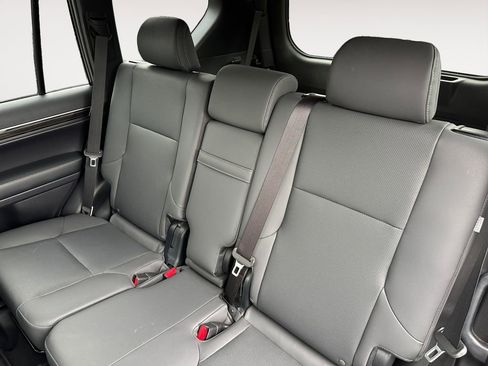Used 2023 Lexus GX 460 Premium w/ Premium Package AWD/4WD image 13