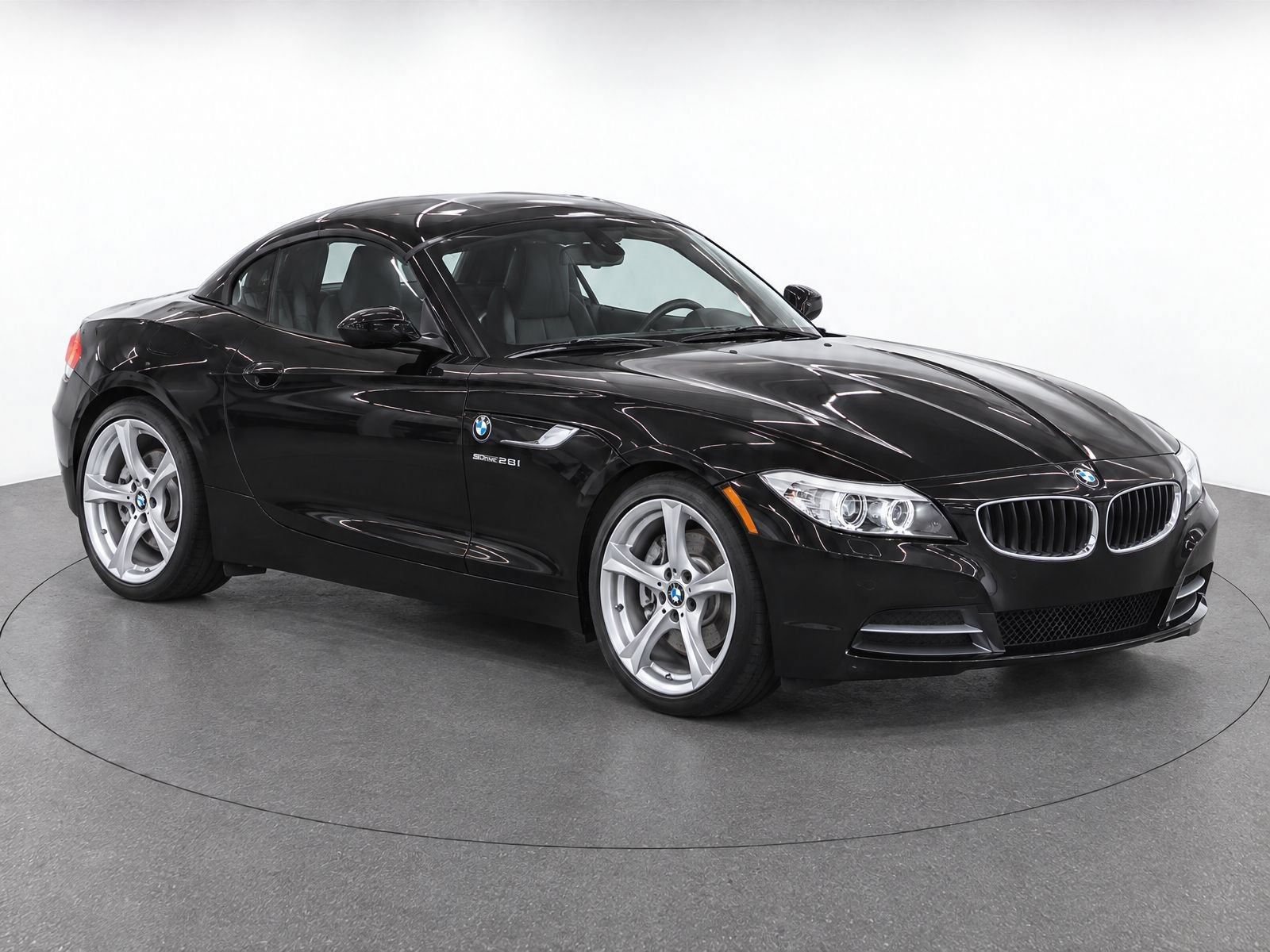 Used 2014 BMW Z4 sDrive28i RWD image 1
