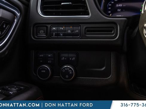 Used 2022 Chevrolet Tahoe RST w/ Luxury Package AWD/4WD image 13