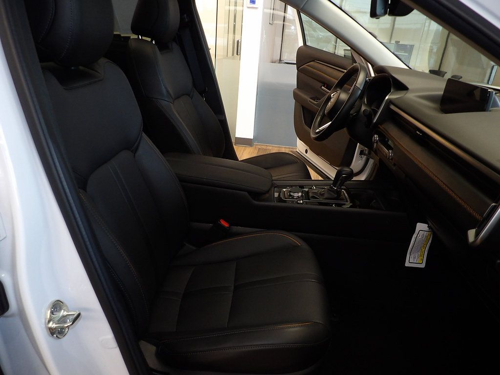 Certified 2026 MAZDA CX-50 AWD 2.5 S w/ Accent Package image 14