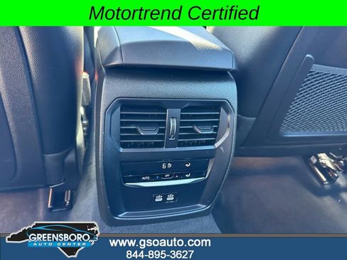 Used 2023 BMW 330i Sedan w/ Driving Assistance Package image 28