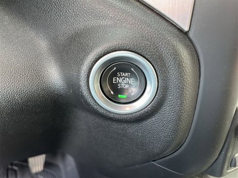 Certified 2021 GMC Sierra 1500 Elevation image 16