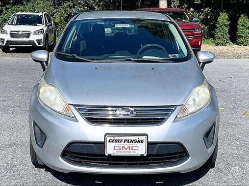 Used 2013 Ford Fiesta SE FWD image 6