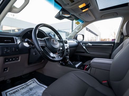 Used 2022 Lexus GX 460 Premium image 14