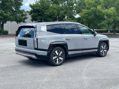 New 2026 Hyundai Ioniq 9 SEL image 7