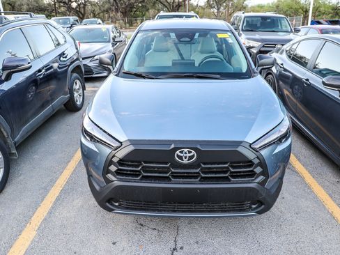 Used 2026 Toyota Corolla Cross L image 5