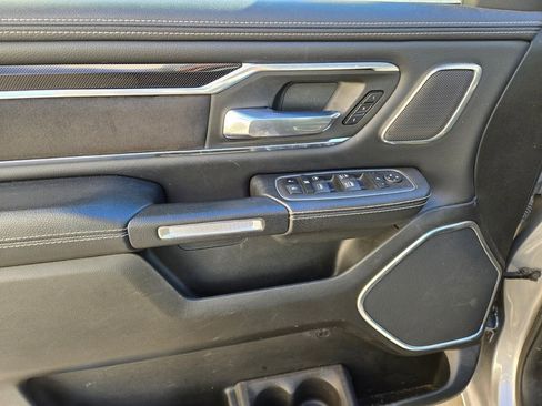 Used 2022 RAM 1500 Laramie image 9