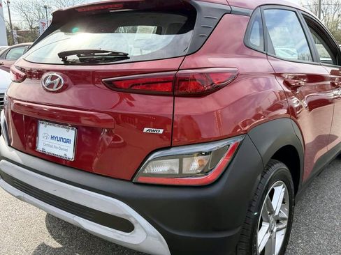 Certified 2022 Hyundai Kona SE AWD/4WD image 6