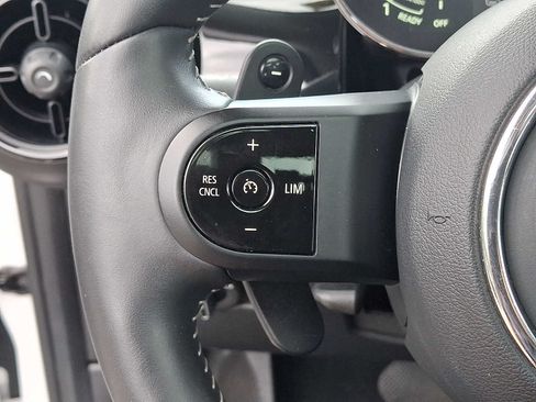 Used 2024 MINI Cooper S FWD image 23