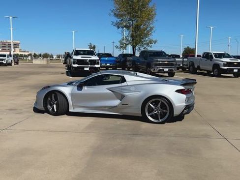 New 2026 Chevrolet Corvette E-Ray w/ ZER Performance Package image 6