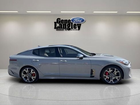 Used 2020 Kia Stinger GT2 AWD/4WD image 14