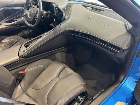 Used 2025 Chevrolet Corvette E-Ray w/ Stealth Interior Trim Package AWD/4WD image 12