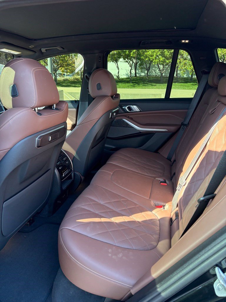Used 2025 BMW X5 xDrive40i w/ M Sport Package AWD/4WD image 13