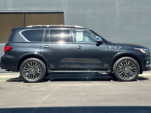 Used 2022 INFINITI QX80 Sensory w/ Cargo Package AWD/4WD image 3