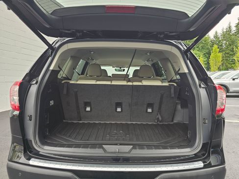 Used 2019 Subaru Ascent Limited w/ Popular Package #3 AWD/4WD image 17