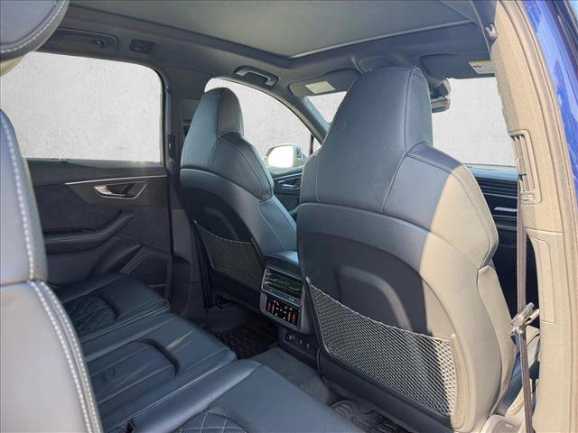 Used 2022 Audi SQ7 Premium Plus AWD/4WD image 24