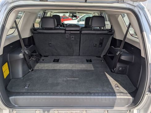 Used 2013 Toyota 4Runner Limited image 15
