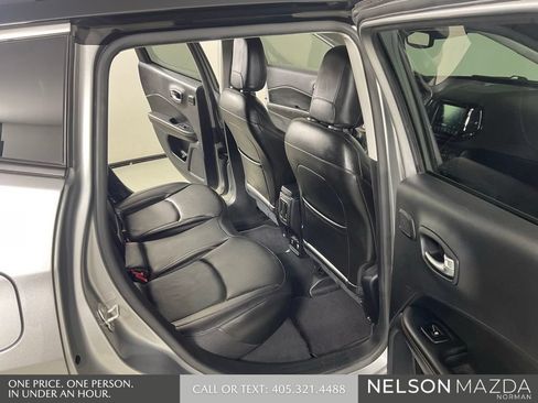 Used 2021 Jeep Compass Limited w/ Sun and Sound Group AWD/4WD image 16