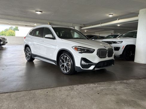 Used 2020 BMW X1 sDrive28i w/ Premium Package FWD image 5