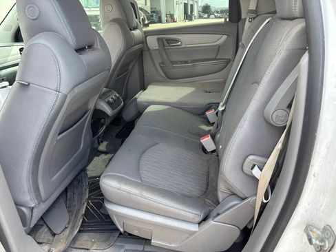 Used 2017 Chevrolet Traverse LS FWD image 10