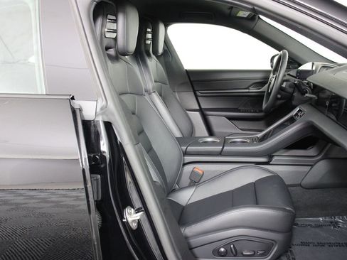 Certified 2026 Porsche Taycan image 28