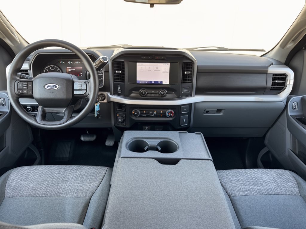 Used 2023 Ford F150 4x4 SuperCrew image 25