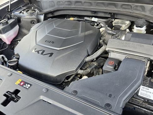 Used 2024 Kia Telluride EX X-Line image 18