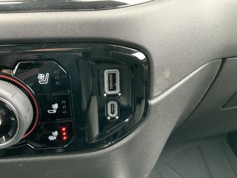 New 2026 Chevrolet Silverado 1500 ZR2 image 56