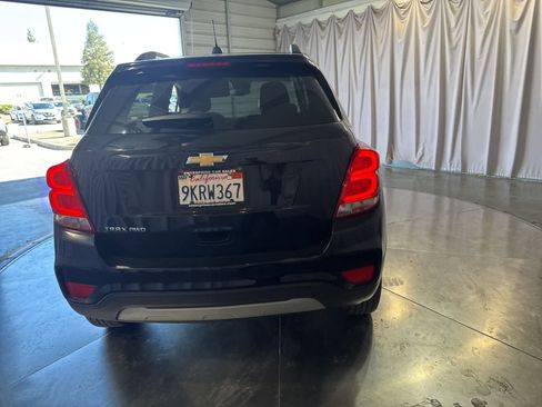 Used 2021 Chevrolet Trax LT image 6