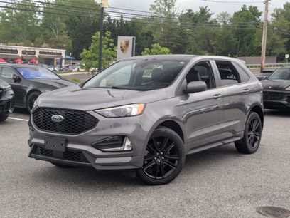 Used 2023 Ford Edge ST-Line w/ Class II Trailer Tow Package