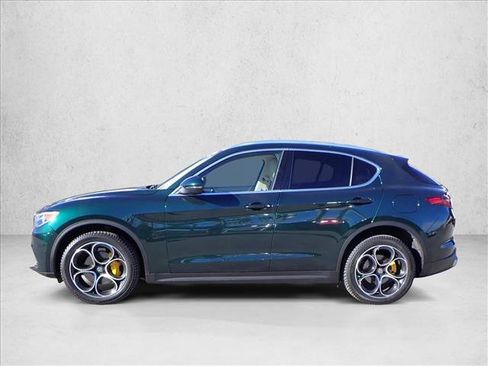 Used 2019 Alfa Romeo Stelvio Ti Lusso w/ Quick Order Package 22X Lusso image 2