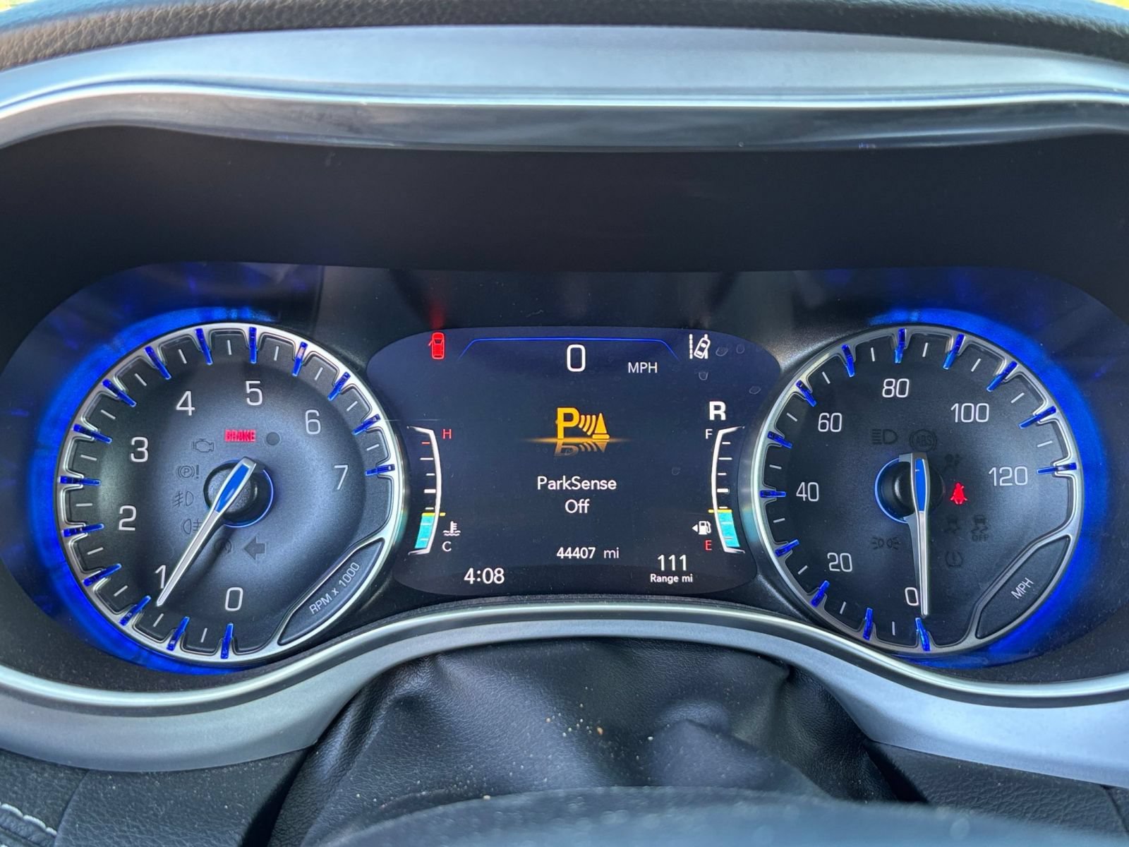 Used 2025 Chrysler Pacifica Limited FWD image 44