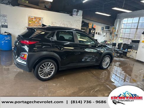 Used 2021 Hyundai Kona SEL Plus w/ Cargo Package FWD image 7