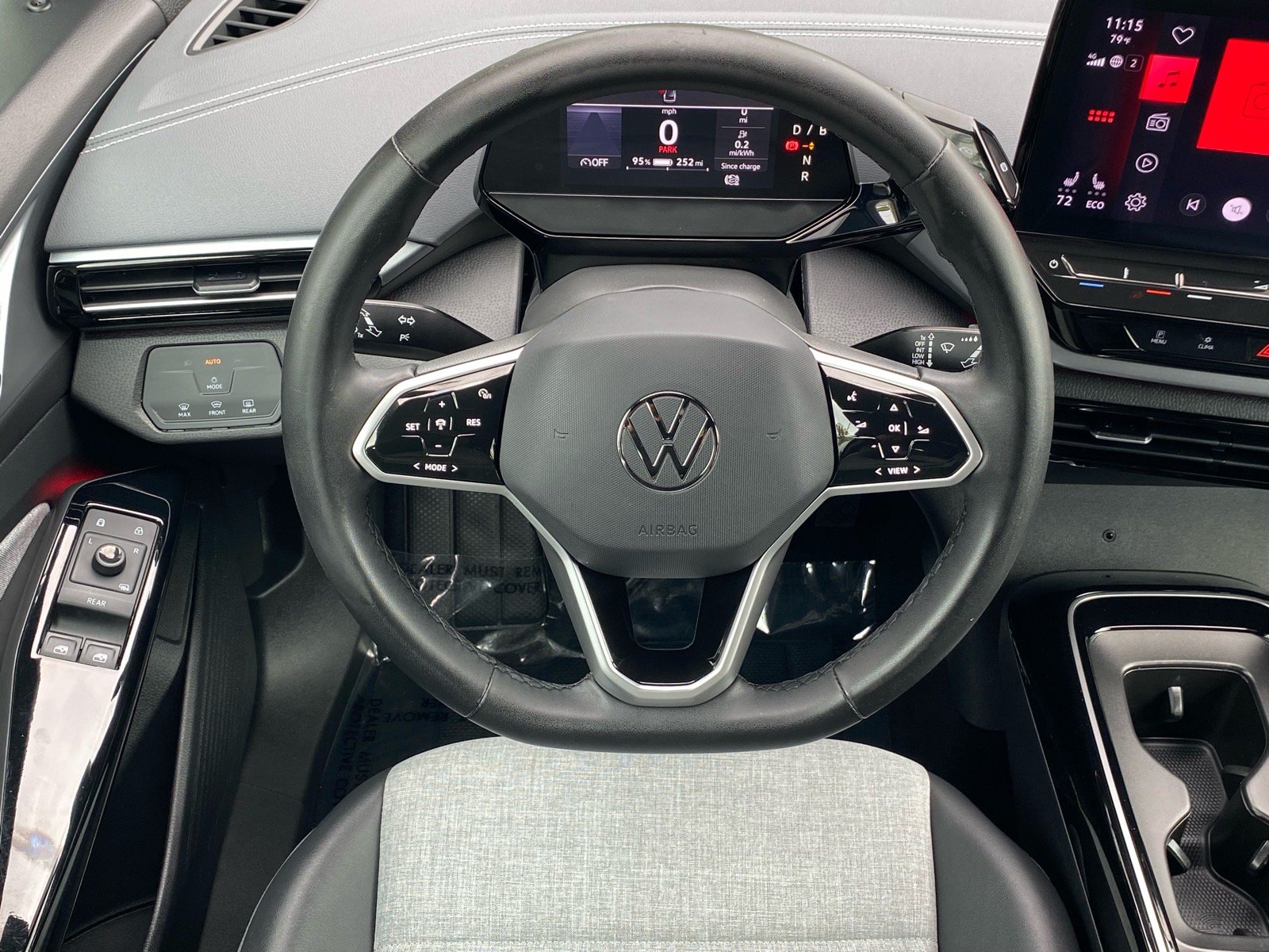 Certified 2023 Volkswagen ID.4 Pro AWD/4WD image 7